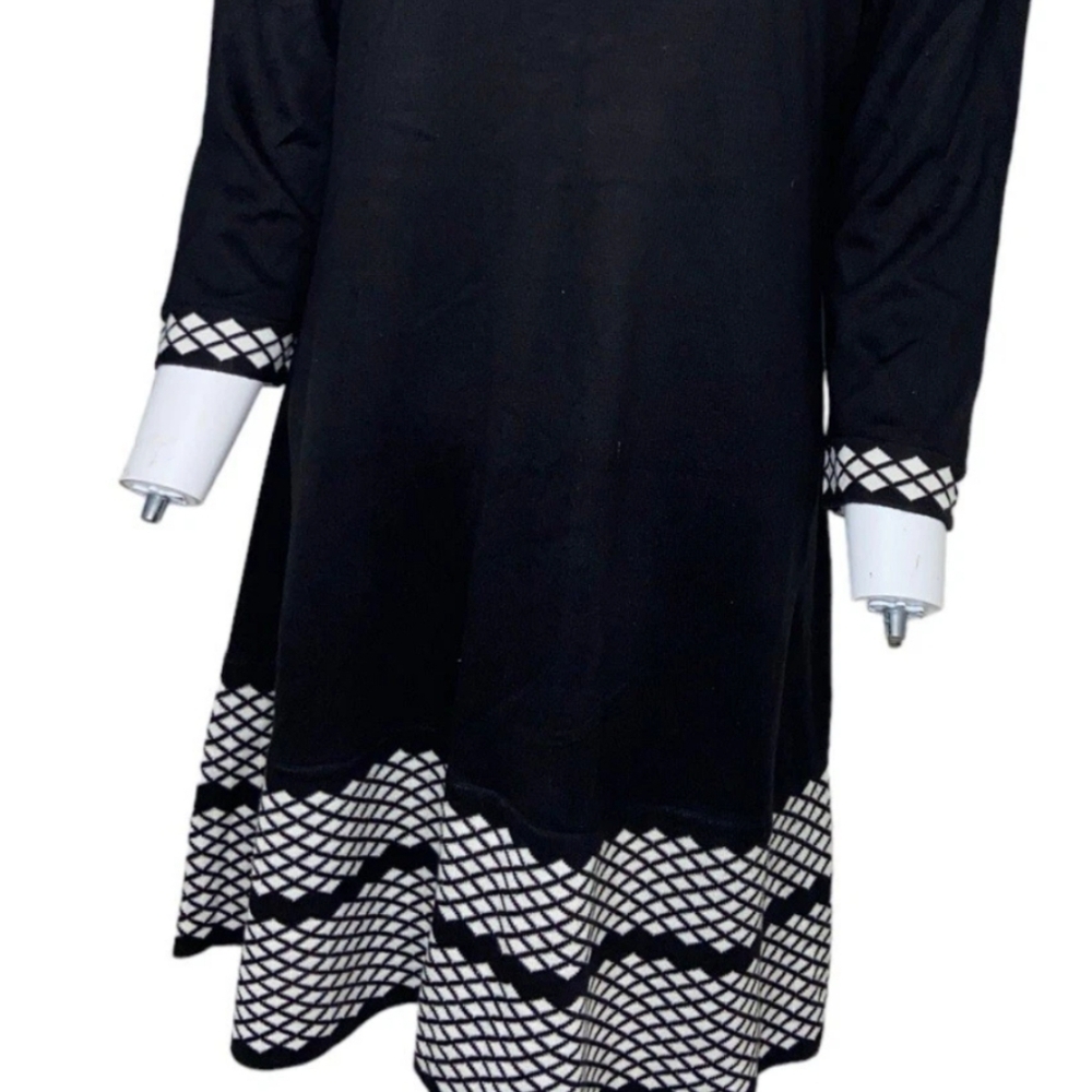 Jessica Howard Black and White Long Sleeve Dress